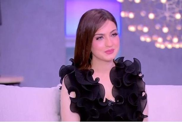 127-121145-khaled-sarhan-yasmine-ezz_700x400