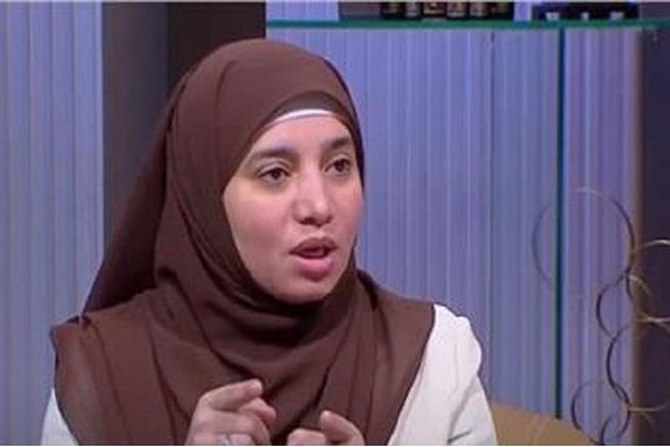 يشكو خيانة زوجته مع صديقه: مرات صاحبي كلمتني وقالتلي تعالى خد مراتك 2024_9_16_20_38_55_893
