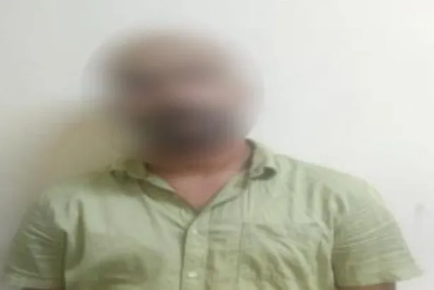 سبها وخلع لها بنطاله في العربية.. ضبط شخص تعدى على فتاة على الطريق 8111221738212202510250813431343