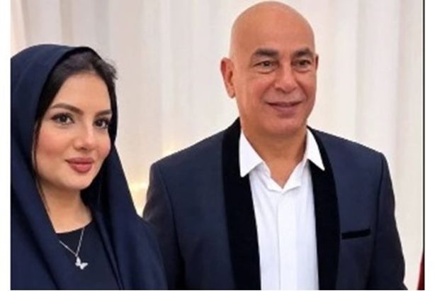 مكخخ