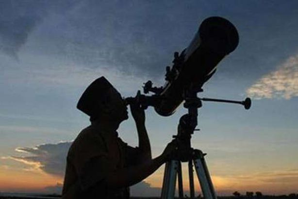 استطلاع الهلال