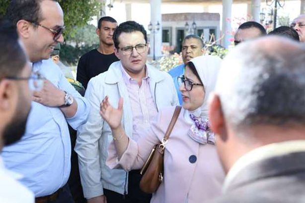 الدكتورة هالة زايد