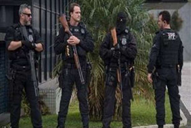 القبض علي أكبر تاجر بشر في العالم

