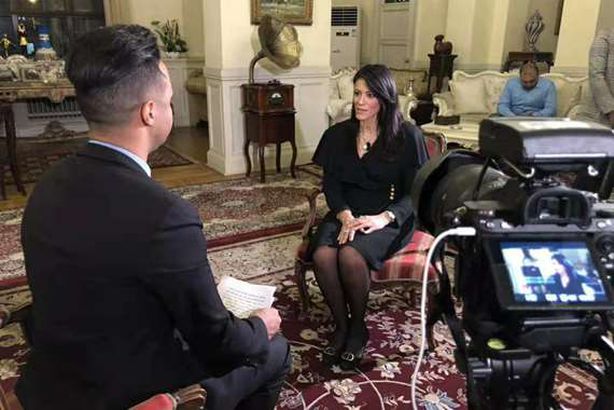 وزيرة السياحة