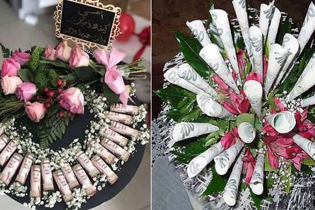 مزيني الزهور بالأموال