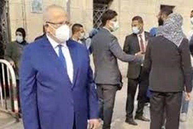 تطبيق قرار رئيس الوزراء بحظر دخول العاملين غير الحاصلين على اللقاح