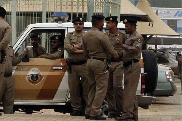 5b8ff76fd43750e7048b45c4