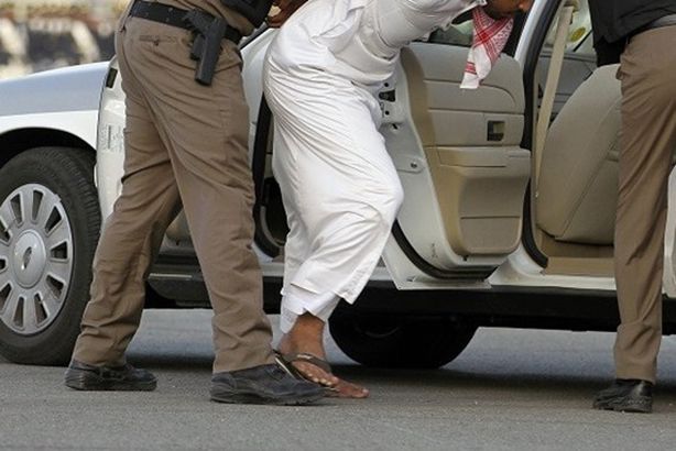 5f22e18d4c59b71cac446ad9