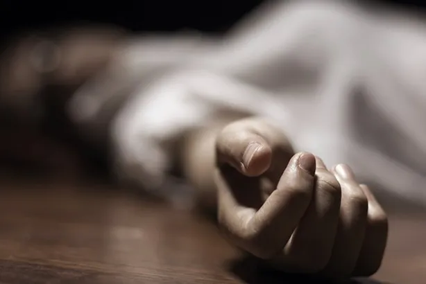 196-185614-former-news-anchor-charged-mother-death_700x400