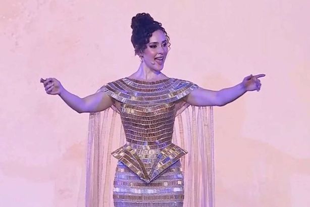 44575454455835412321