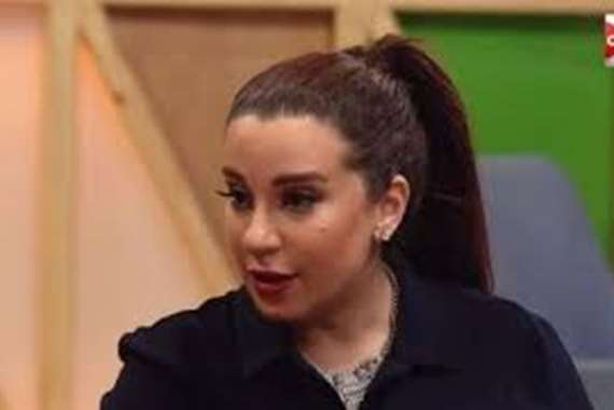 أسما شريف منير