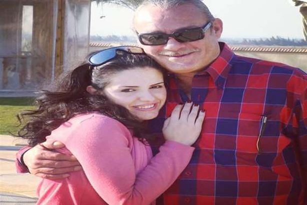 دنيا عبد العزيز وفاروق الفيشاوي