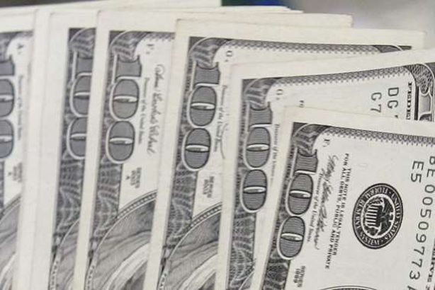 2020 دولار بقشيش