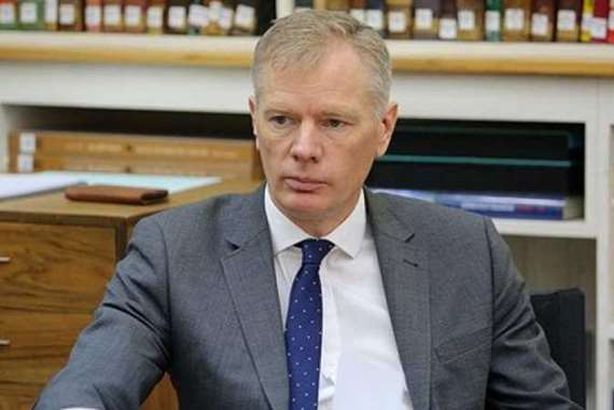 السفير البريطاني في إيران، راب مك إير
