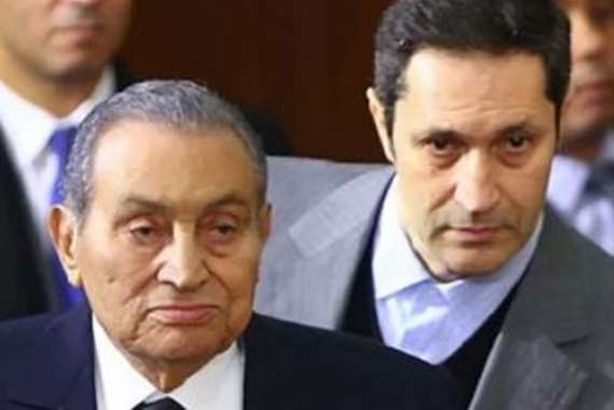 مبارك ونجله