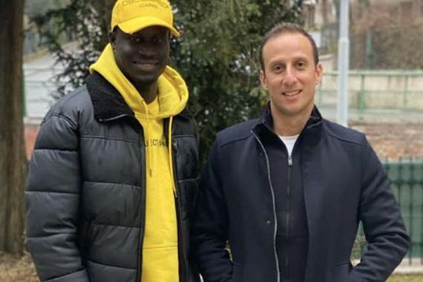 اللاعب الجديد