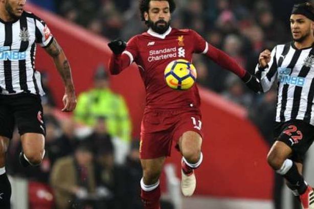 من لقاء نيوكاسل وليفربول ويظهر فيها النجم المصري محمد صلاح