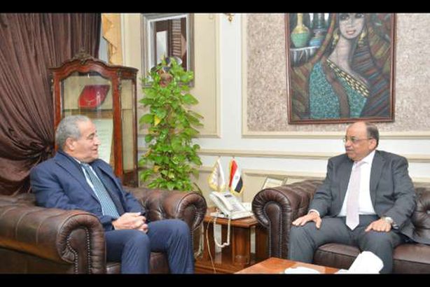 وزير التموين والتنمية المحلية