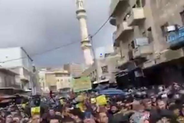 من التظاهرات