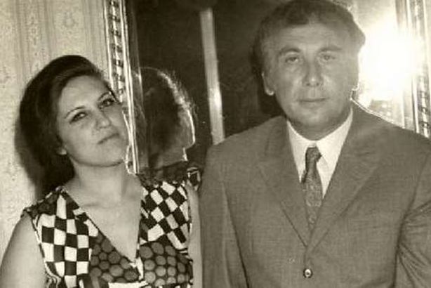 نزار قباني وزوجته