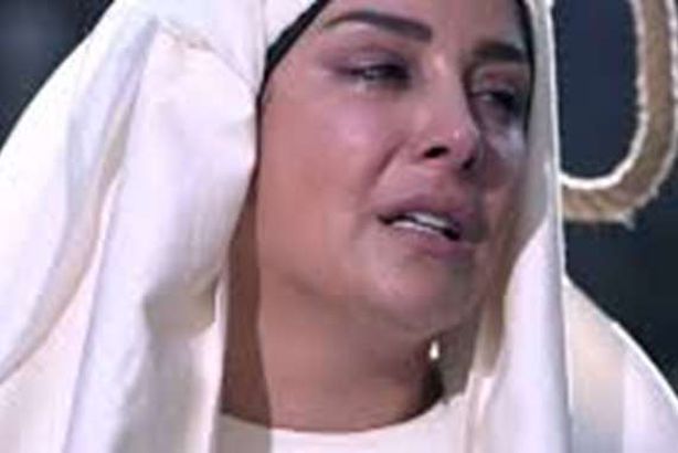 كندا حنا تشعل إنستغرام بصورها فكيف ظهرت شاهد