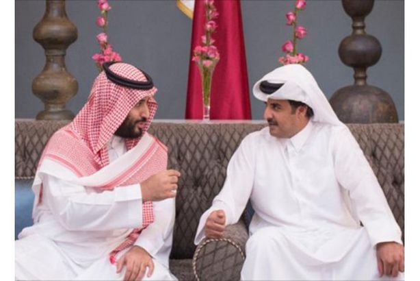 أمير-قطر-وولي-عهد-السعودية-محمد-بن-سلمان-أرشيف-504x362