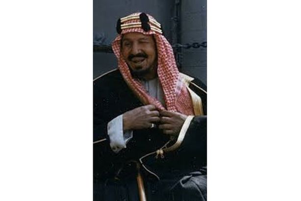 الملك عبد العزيز