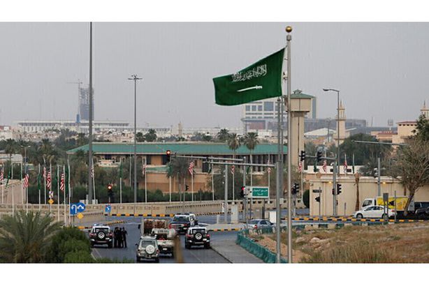 600c2fb242360411fd6d51d3