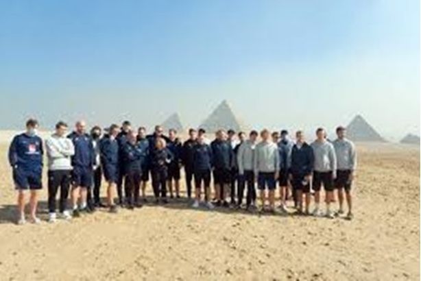 فرق كرة اليد  تزور منطقة الأهرام