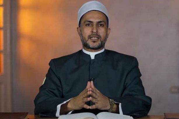 196-201046-islamic-preacher-warns-3-words_700x400