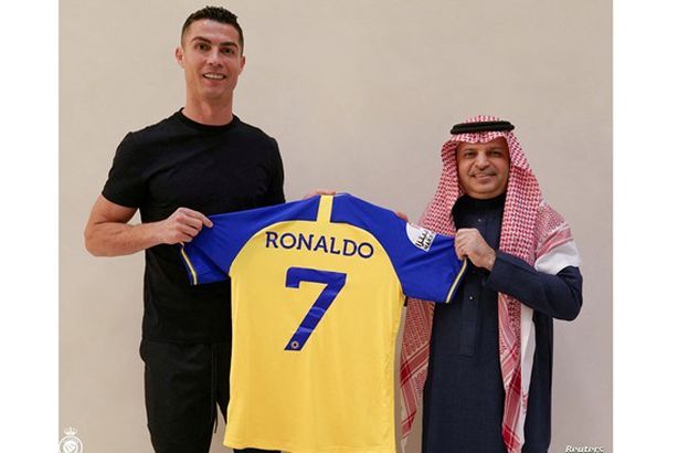 reuters_com_2022_newsml_RC2VGY9WX21I