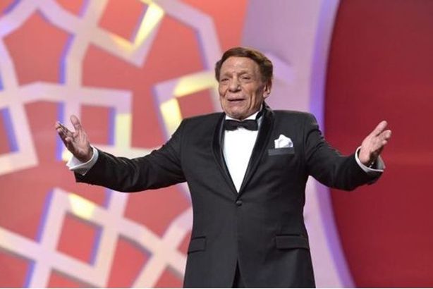 196-115121-taxes-pursue-adel-imam_700x400