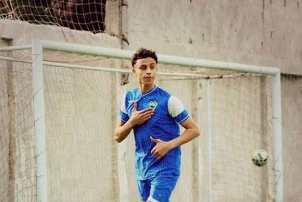 855427215957202601261243334333