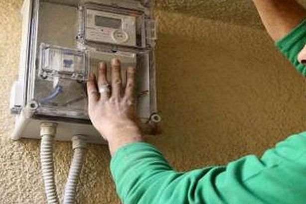 12387107651566589932