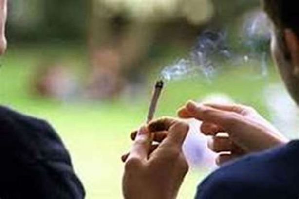 تعاطي مخدرات