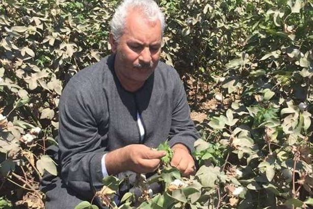 حسين عبد الرحمن أبو صدام نقيب الفلاحين