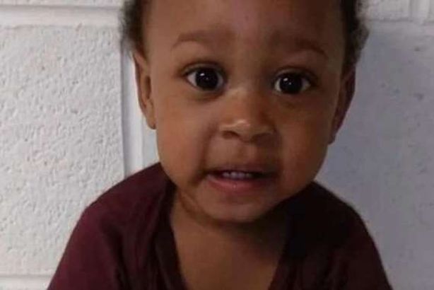 طفل رضيع يتعرض للموت على يد والدته بسبب التليفزيون