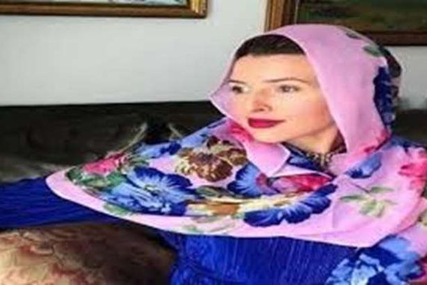 المطربة الأمريكية جينفر جراوت