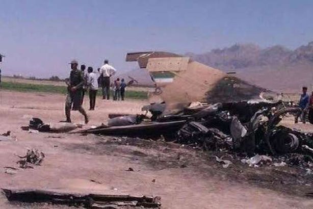 تحطم طائرة عسكرية غرب إيران

