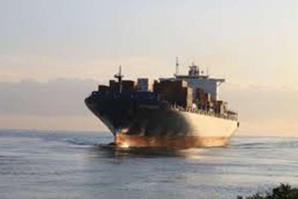 ناقلة نفط يونانية