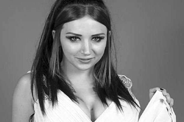 هولي كابرون