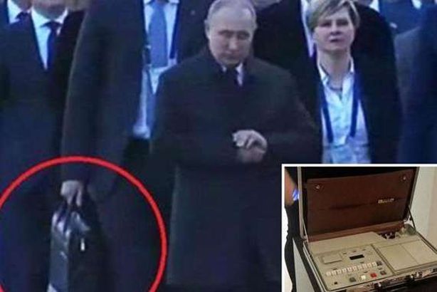 الرئيس الروسي والحقيبة النووية