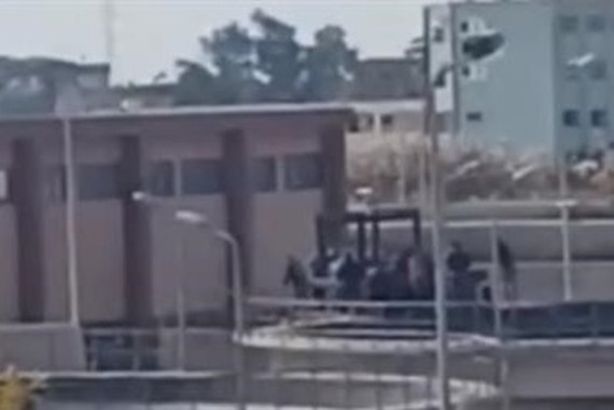 2022_12_27_16_16_42_383