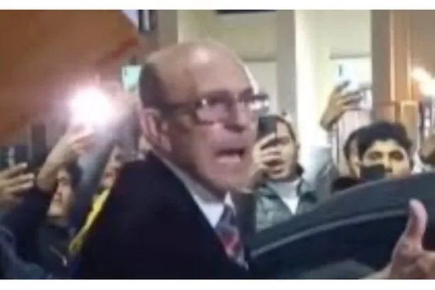 880641423067202512101152425242