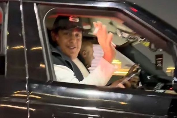 24603a2a-5e79-4c8b-b_752_010947