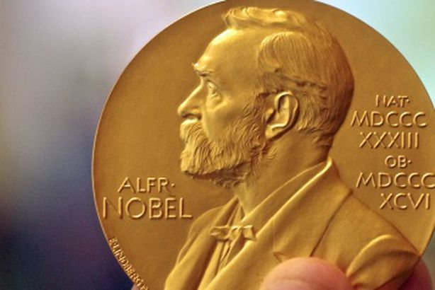 منح سويدي وأميركيان جائزة نوبل فى الكيمياء