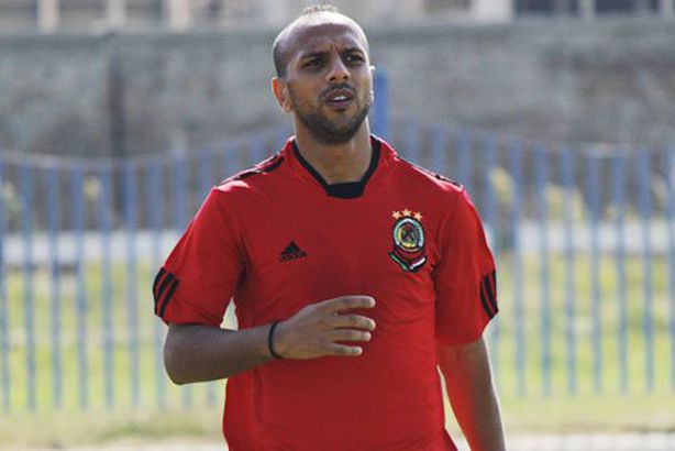 "معتز إينو" يقترب من الكويت الكويتي