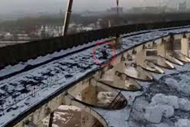 سقوط سقف المجمع الرياضي في روسيا