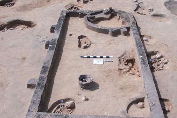 مقبرة أثرية