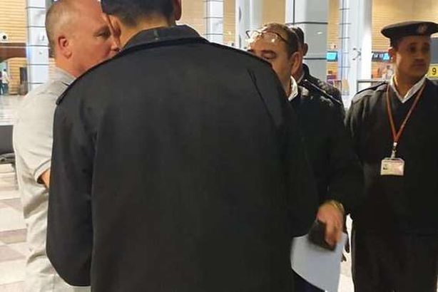 السائح "توني كاموكيو"